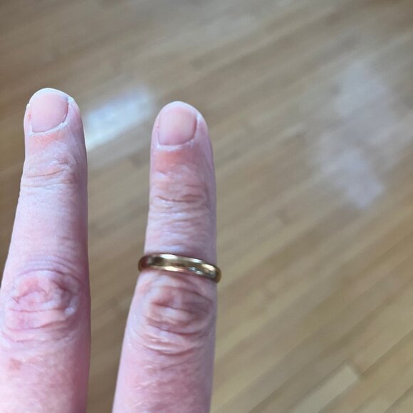 10K Yellow Gold Band, Size 6.5, Mappins - Picture 1 of 4